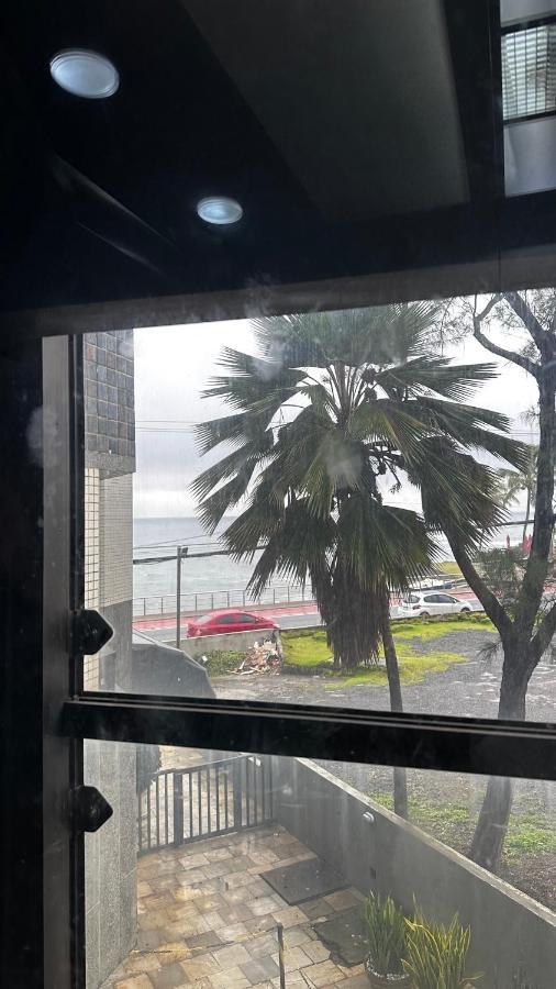 Apartamento Inteiro Frente Ao Mar De Ondina Salvador Eksteriør billede