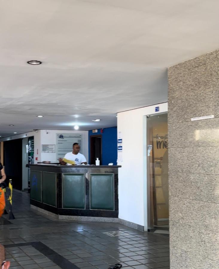 Apartamento Inteiro Frente Ao Mar De Ondina Salvador Eksteriør billede